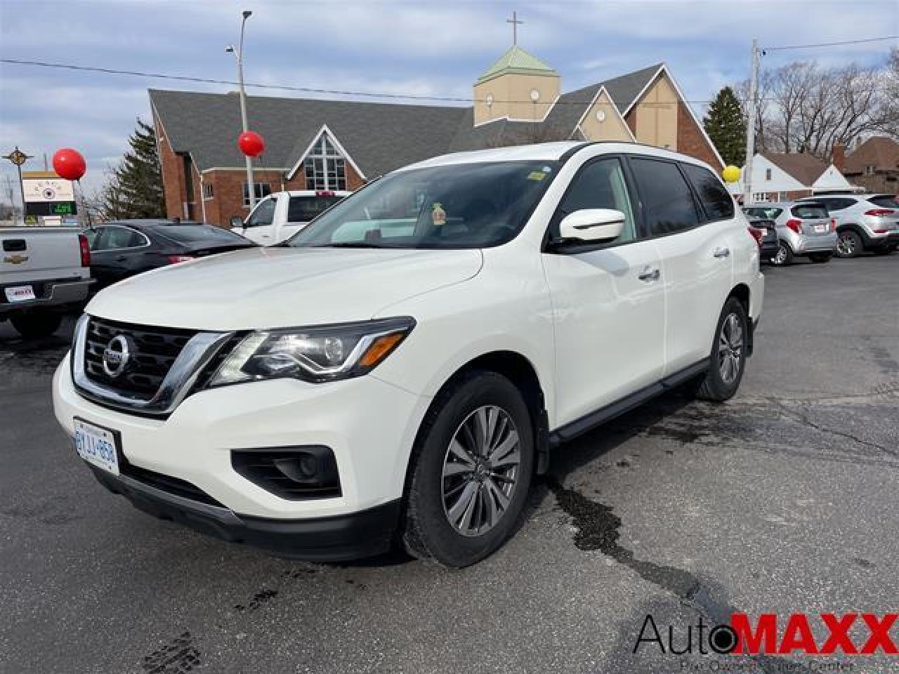 Used 2019 Nissan Pathfinder S - BACKUP SENSOR, REAR CAMERA, SAT RADIO! for sale in Windsor, ON