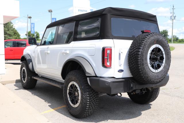 2023 Ford Bronco Outer Banks 4 Door Advanced 4x4 Photo3