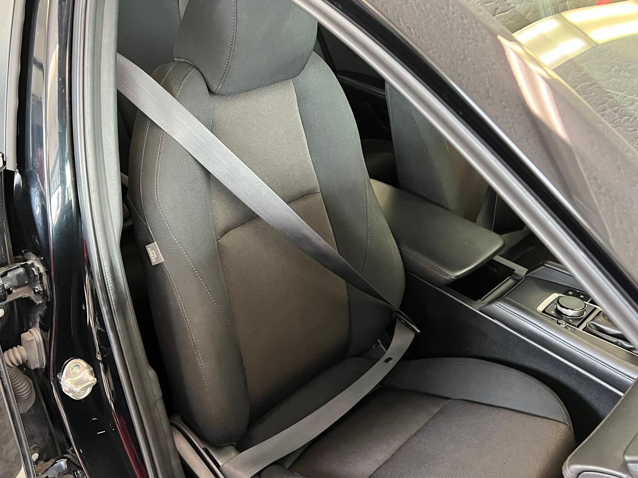 2019 Mazda MAZDA3 GX+ApplePlay+Camera+Blind Spot+Cross Traffic - Photo #20