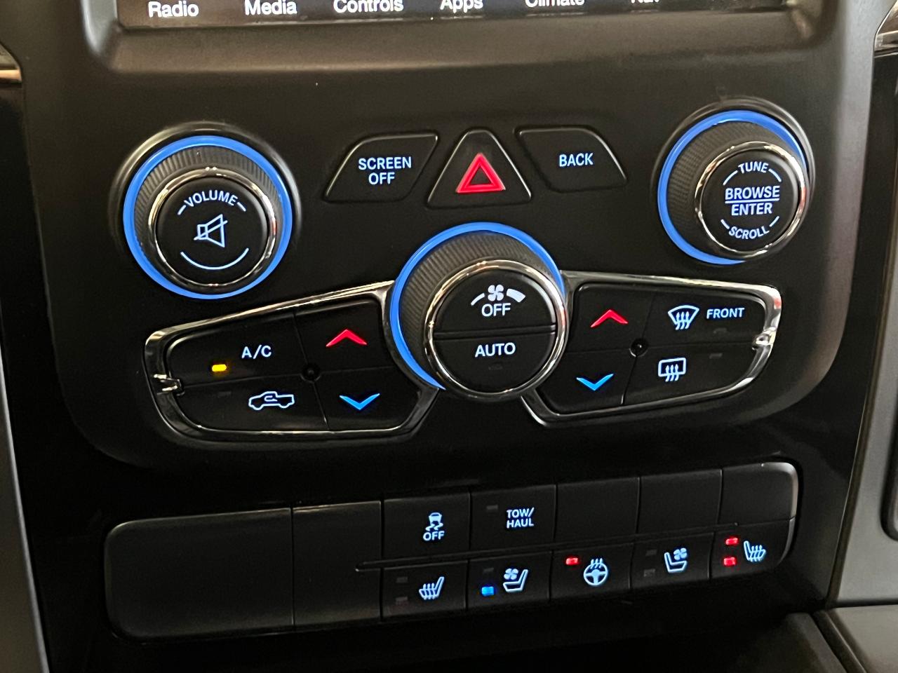 2016 RAM 1500 SPORT HEMI 5.7L 4x4+Roof+Leather+GPS+Accident Free Photo101