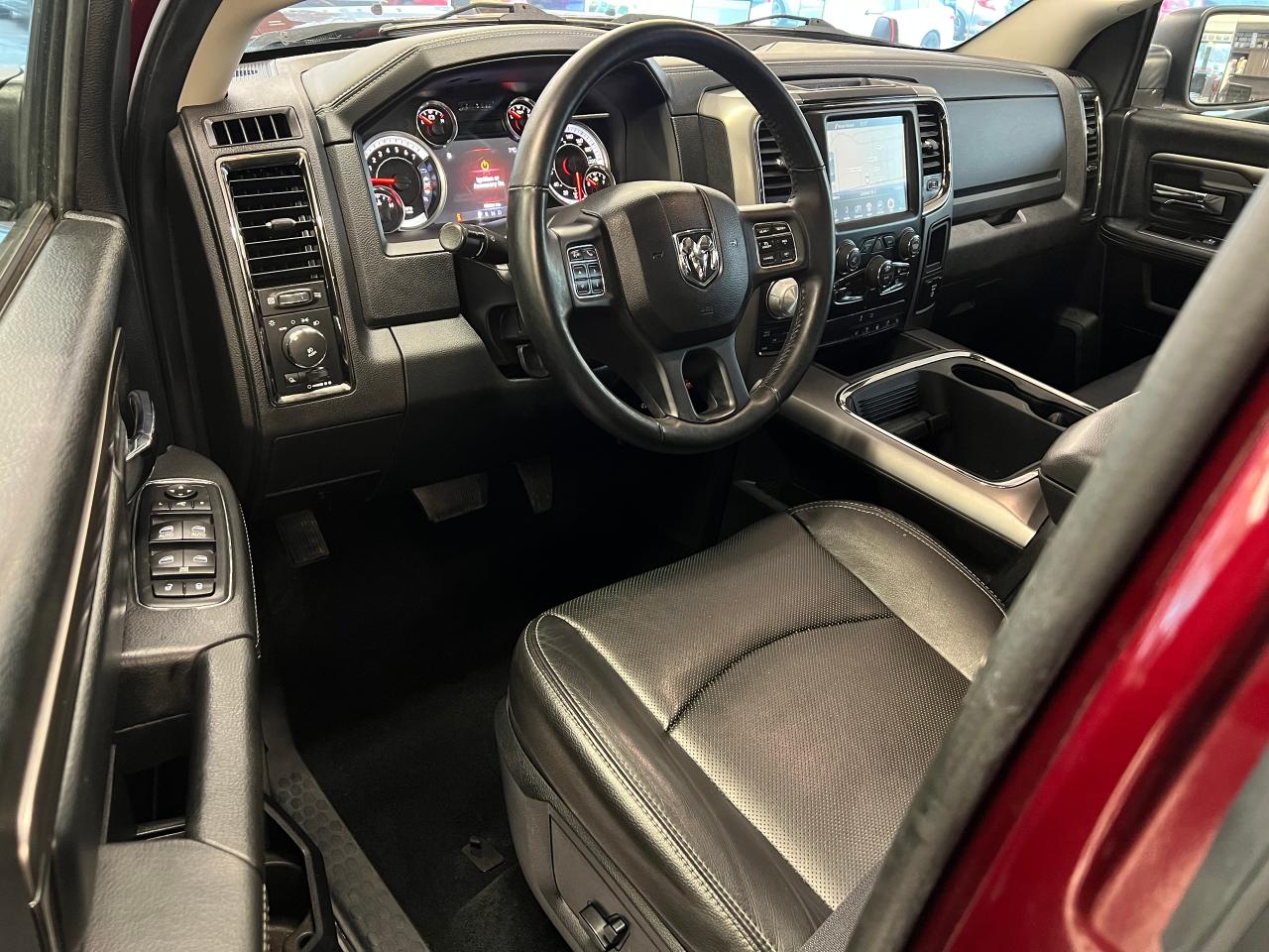 2016 RAM 1500 SPORT HEMI 5.7L 4x4+Roof+Leather+GPS+Accident Free Photo83