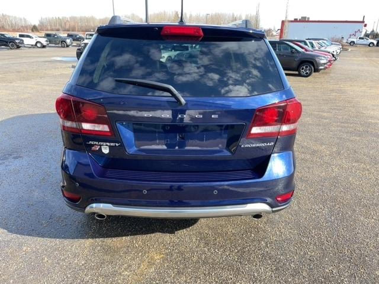 2018 Dodge Journey CROSSROAD AWD,LEATHER,SUNROOF,DVD Photo3