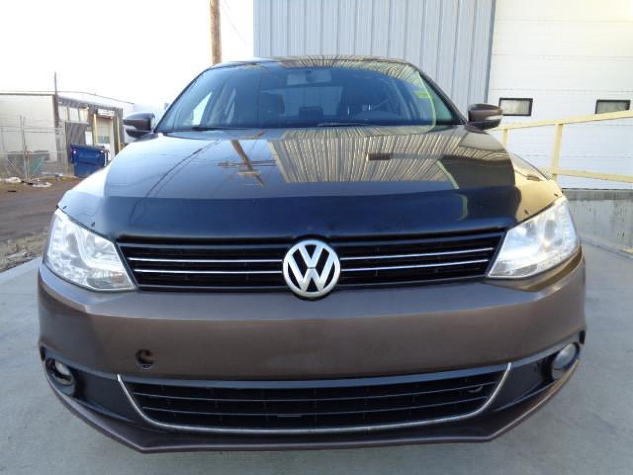 Used 2011 Volkswagen Jetta Sedan 4dr 2.0T TDI Man Comfortline for sale in Edmonton, AB