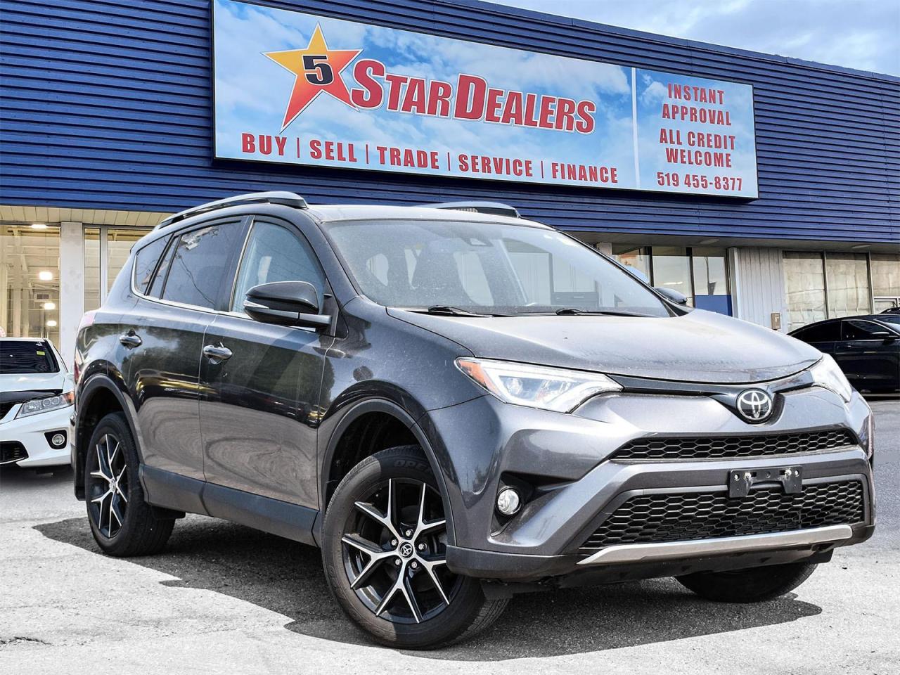 Used 2018 Toyota RAV4 NAV LEATHER SUNROOF LOADED! WE FINANCE ALL CREDIT for sale in London, ON