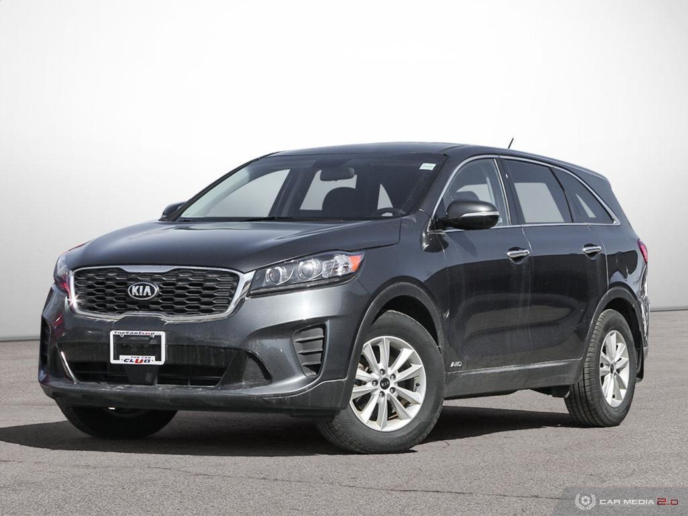 Used 2020 Kia Sorento in Ottawa, Ontario. Selling for $31,999 with only  74,206 KM. Contact The Car Club.