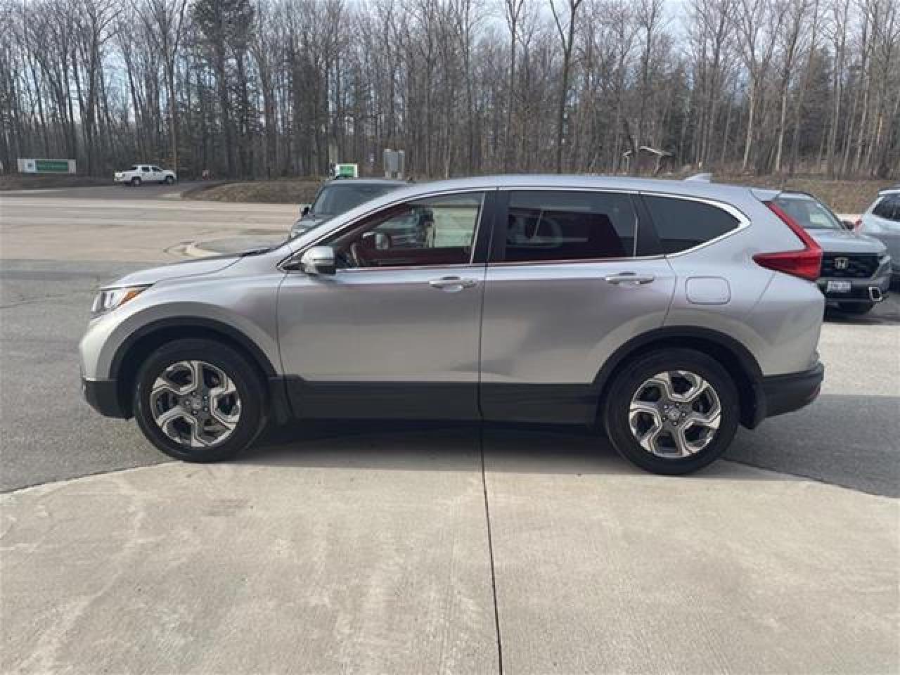 2018 Honda CR-V EX-L Photo2