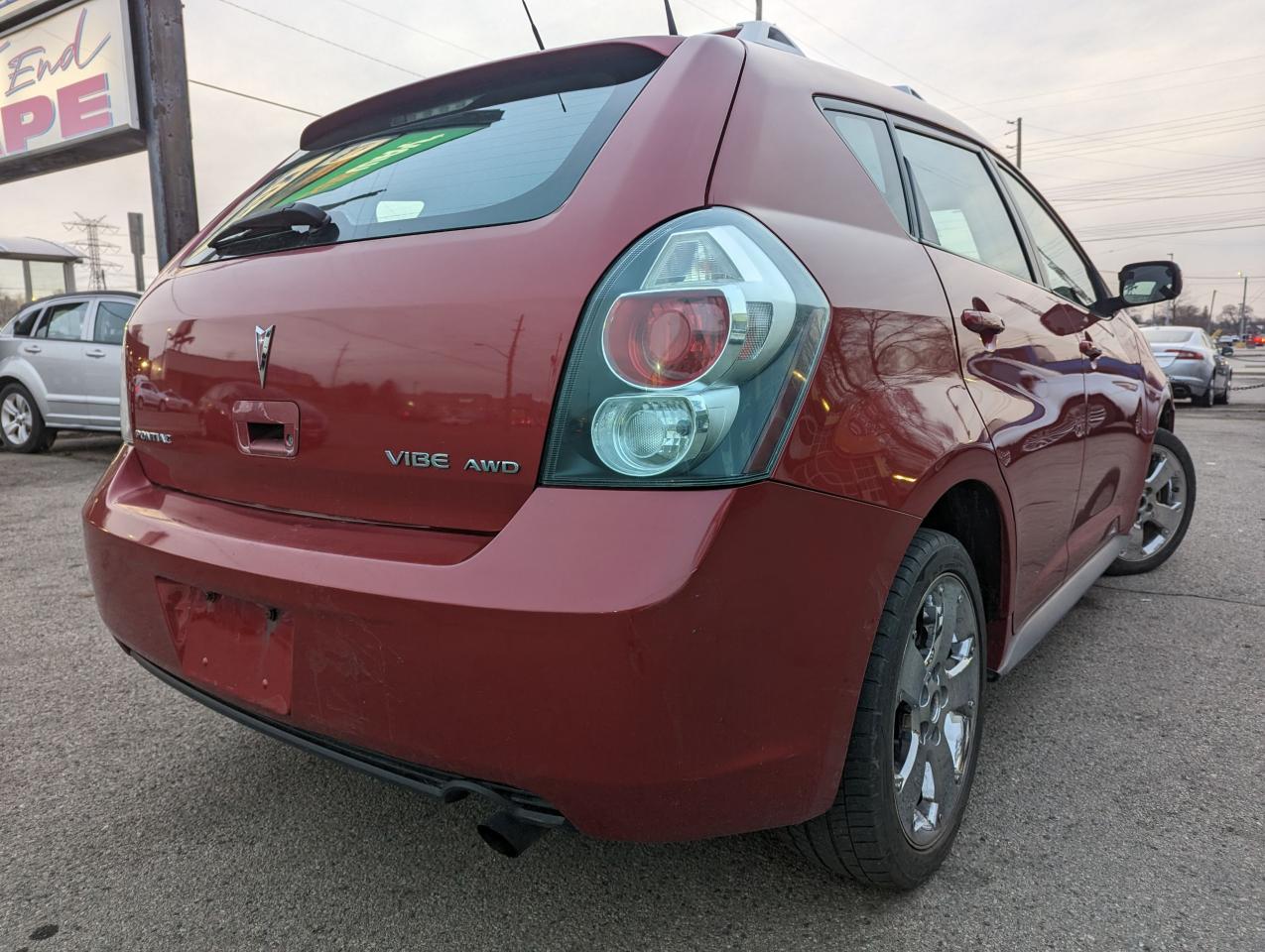 2009 Pontiac Vibe AWD *Drives Excellent/Free Winter Tires On Rims* - Photo #9