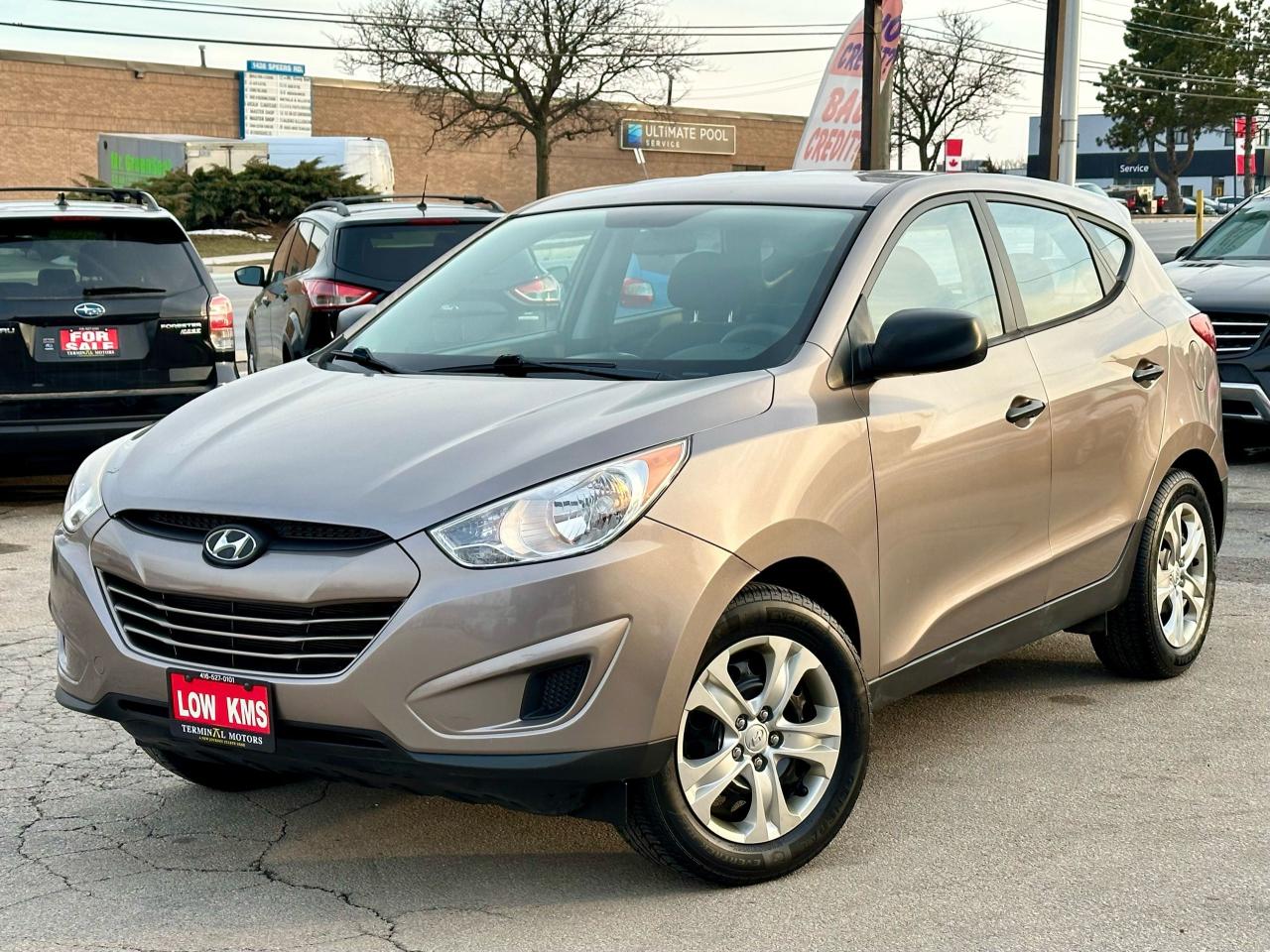 2011 Hyundai Tucson  - Photo #2