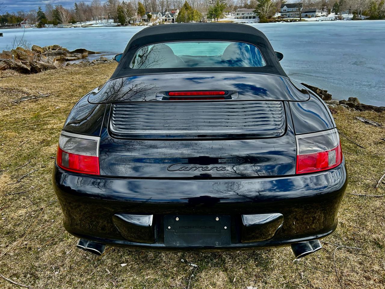 2004 Porsche 911 2dr Cabriolet Carrera 6-Spd Manual - Photo #38