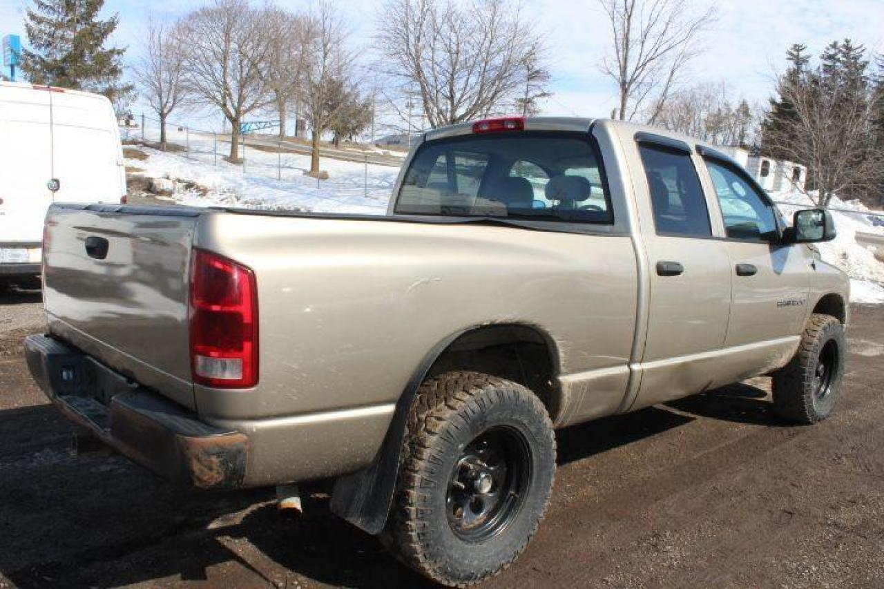 2004 Dodge Ram 1500  Photo2