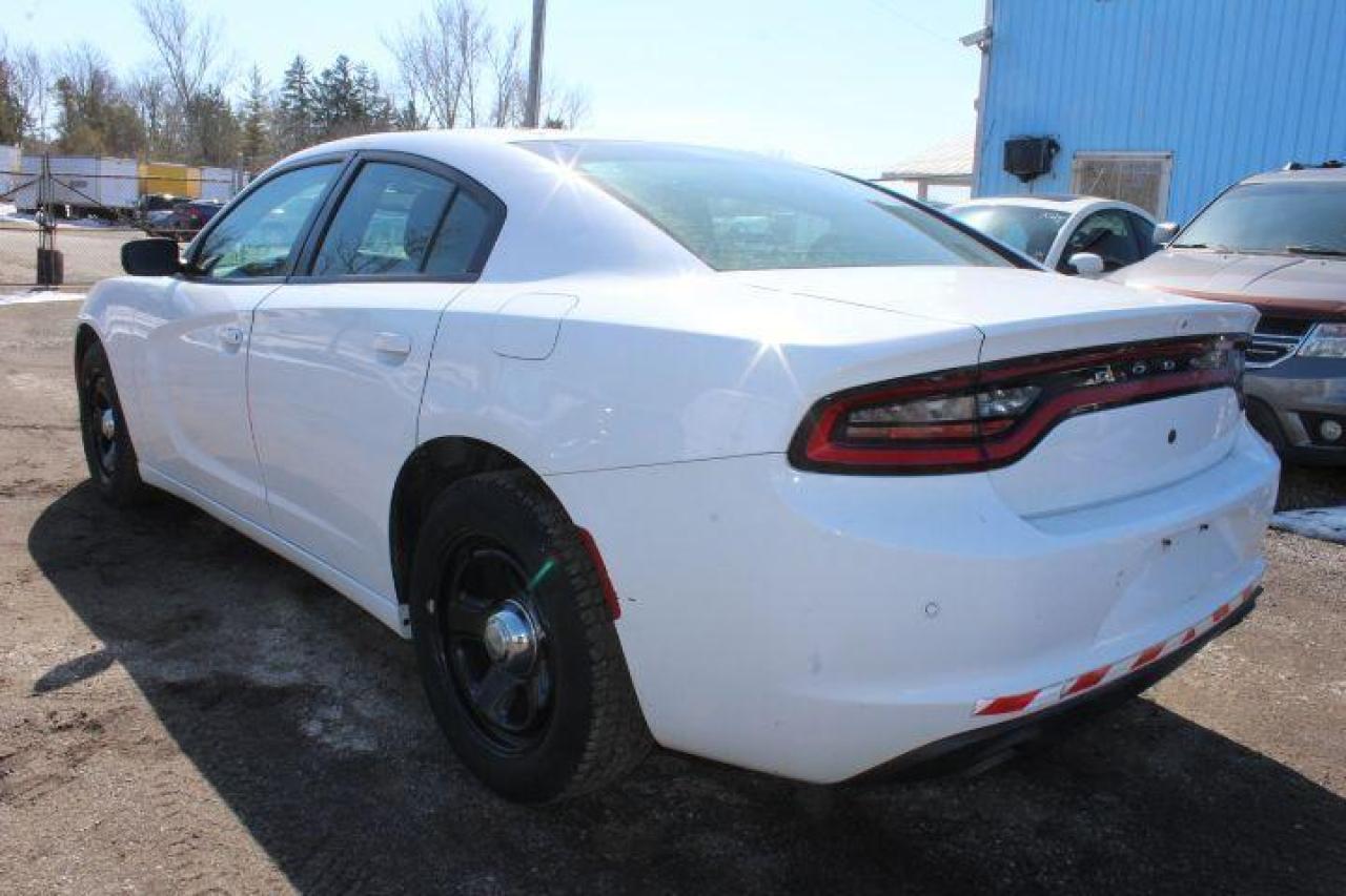 2016 Dodge Charger  Photo3