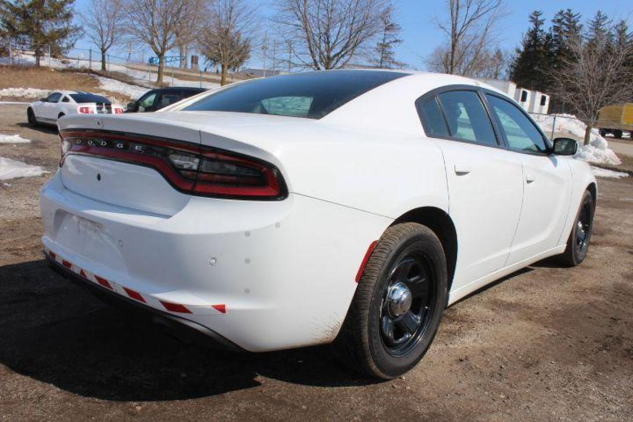 2016 Dodge Charger  Photo2