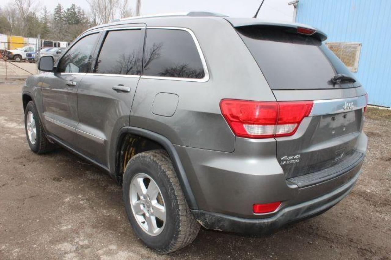 2013 Jeep Grand Cherokee  Photo3