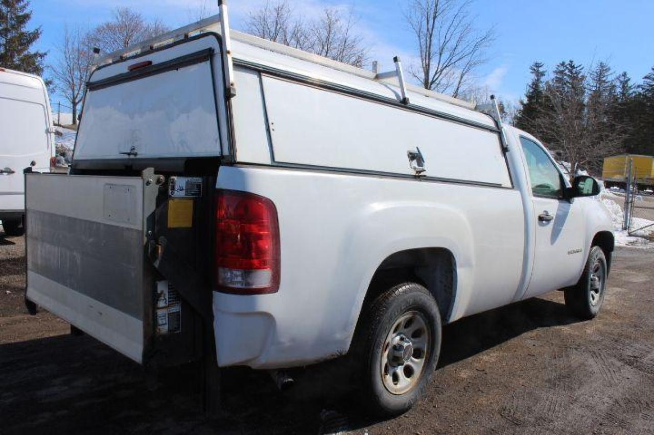 2007 GMC Sierra 1500  Photo2