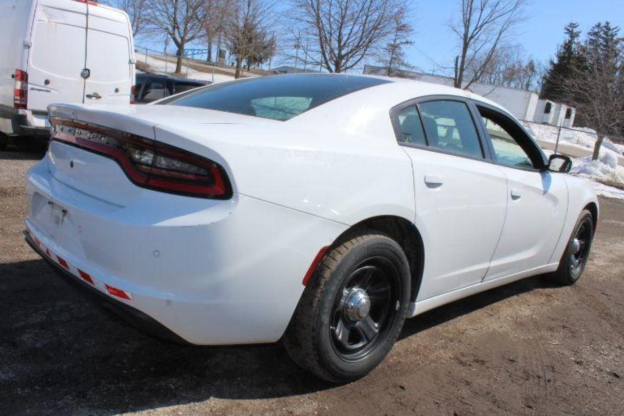 2016 Dodge Charger  Photo2