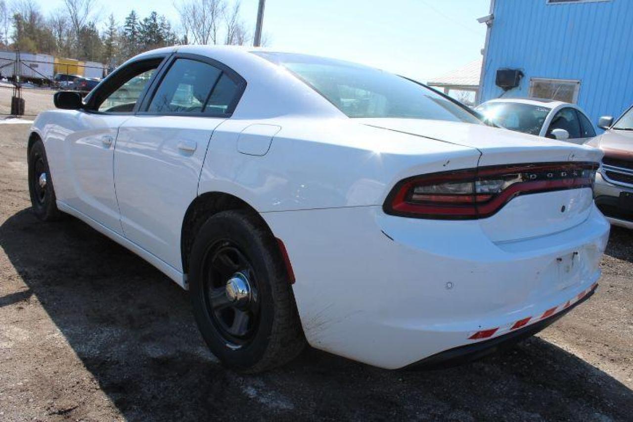 2016 Dodge Charger  Photo3
