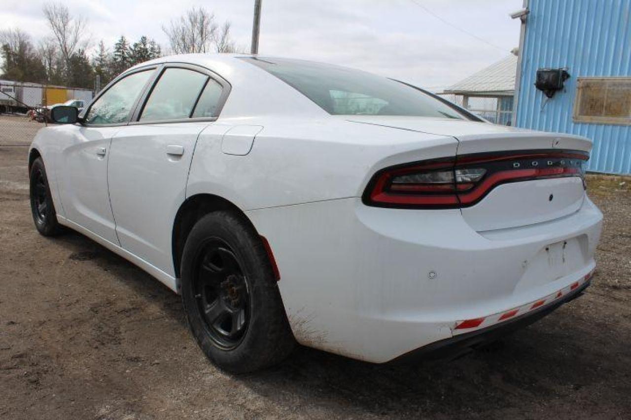 2017 Dodge Charger  Photo3