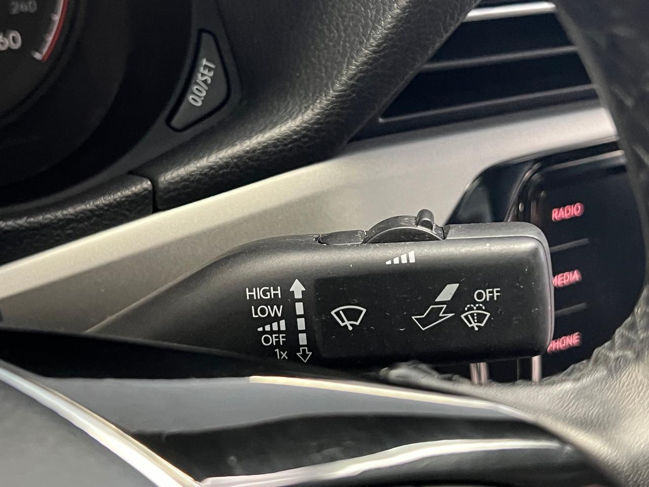 2020 Volkswagen Passat Comfortline+New Tires+ApplePlay+CAM+CLEAN CARFAX - Photo #48