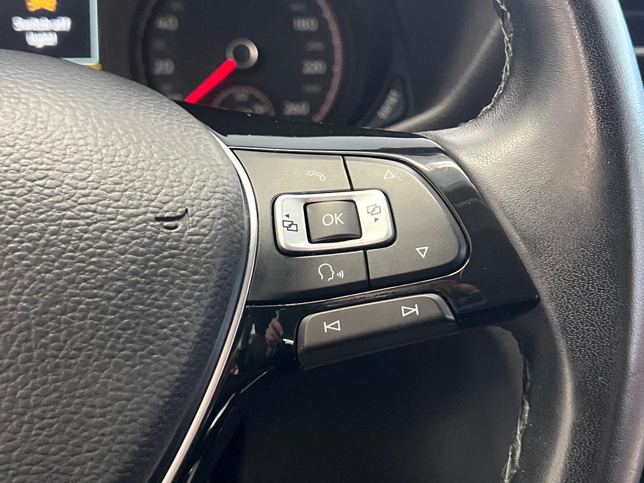 2020 Volkswagen Passat Comfortline+New Tires+ApplePlay+CAM+CLEAN CARFAX - Photo #46