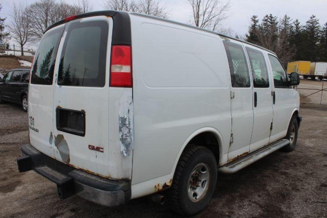 2009 GMC Savana  Photo