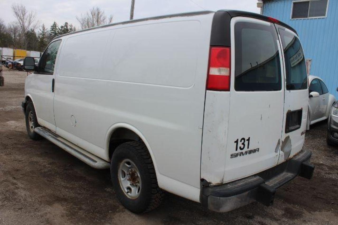 2009 GMC Savana  Photo