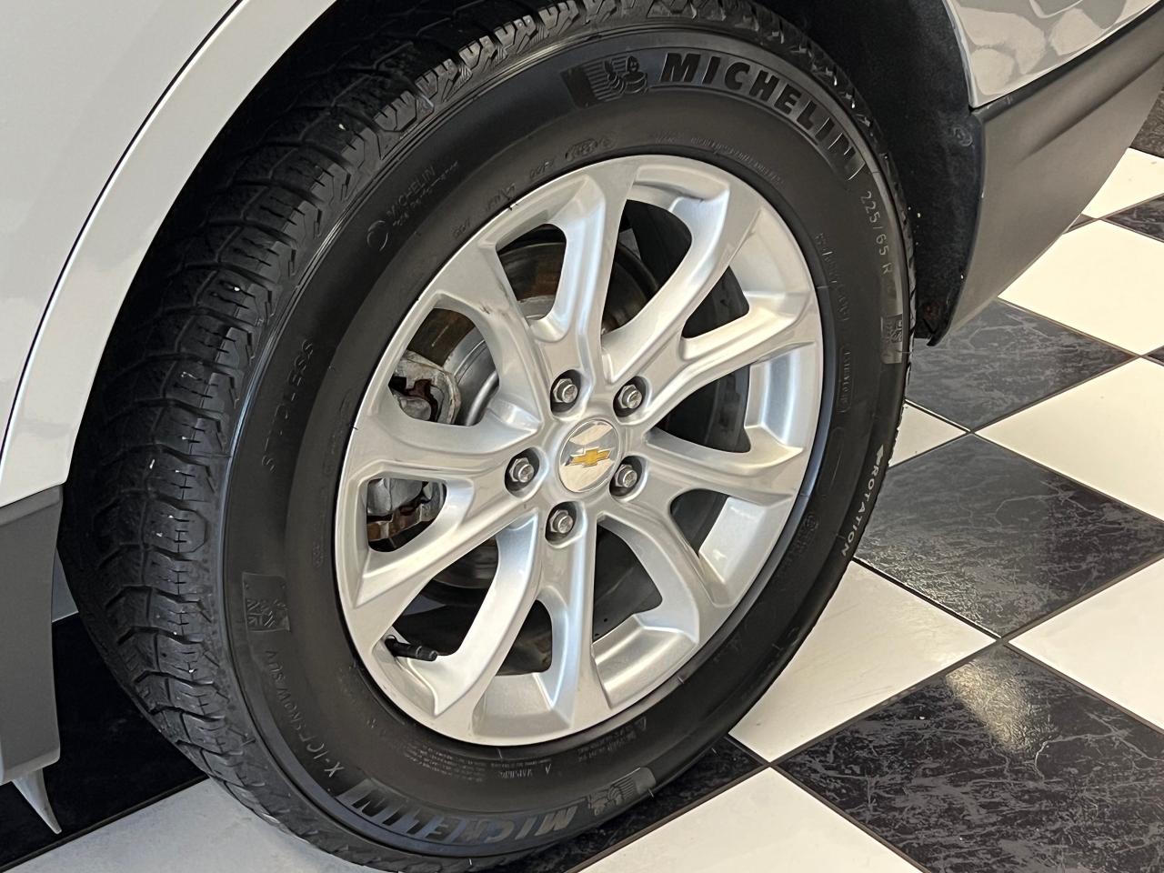 2018 Chevrolet Equinox LS+Camera+Remote Start+ApplePlay+CLEAN CARFAX Photo107