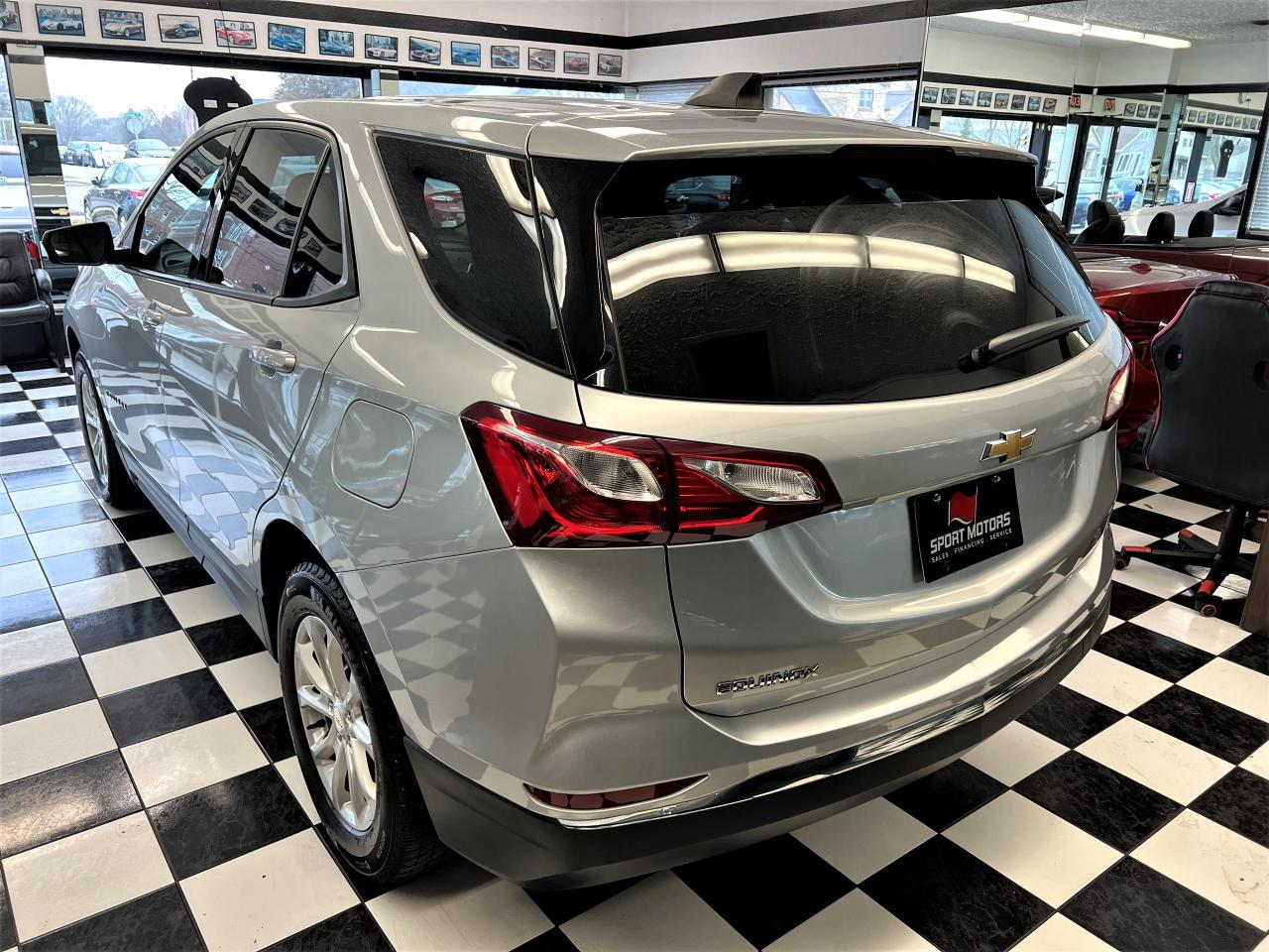 2018 Chevrolet Equinox LS+Camera+Remote Start+ApplePlay+CLEAN CARFAX Photo59