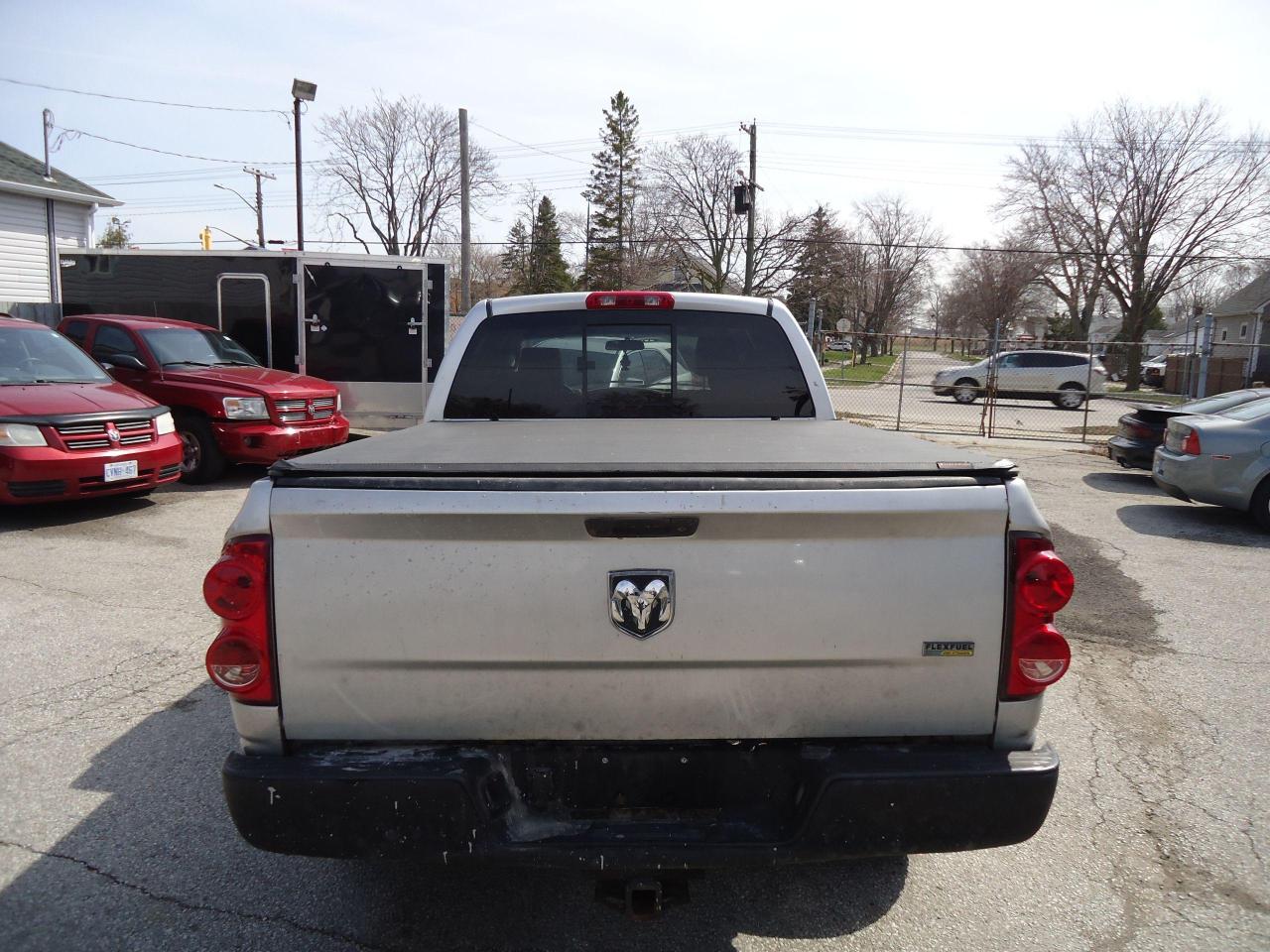 2008 Dodge Ram 1500 4WD Quad Cab 140.5" ST - Photo #4