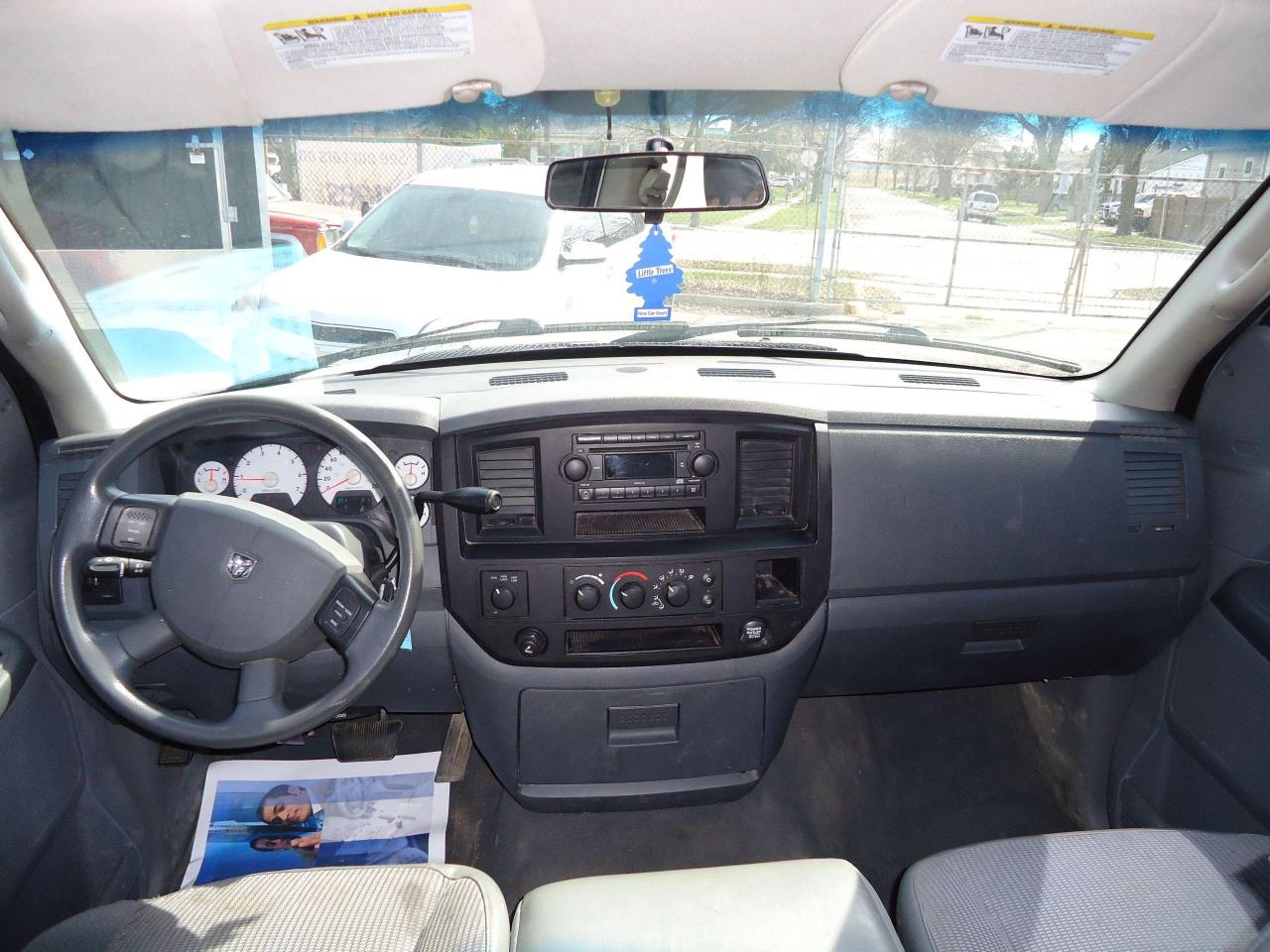 2008 Dodge Ram 1500 4WD Quad Cab 140.5" ST - Photo #6