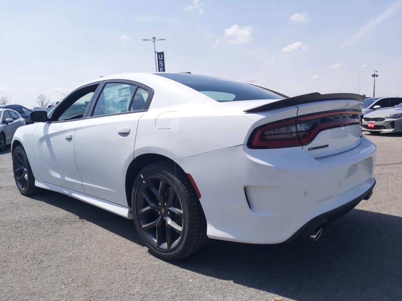 2023 Dodge Charger GT Photo4