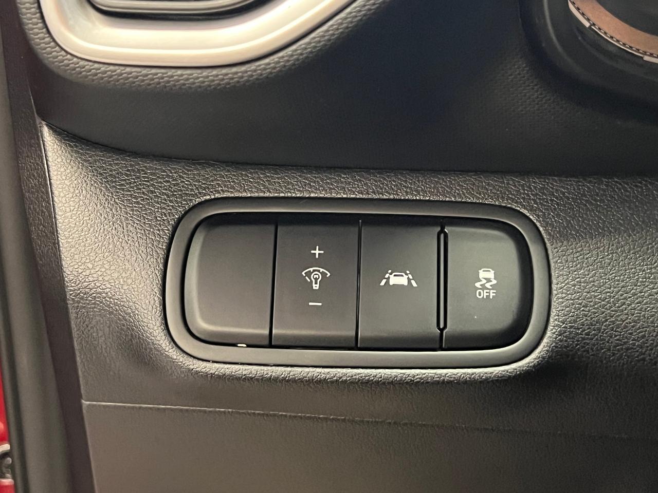 2020 Hyundai Venue Preferred+Camera+ApplePlay+HeatedSeats+CLEANCARFAX - Photo #46