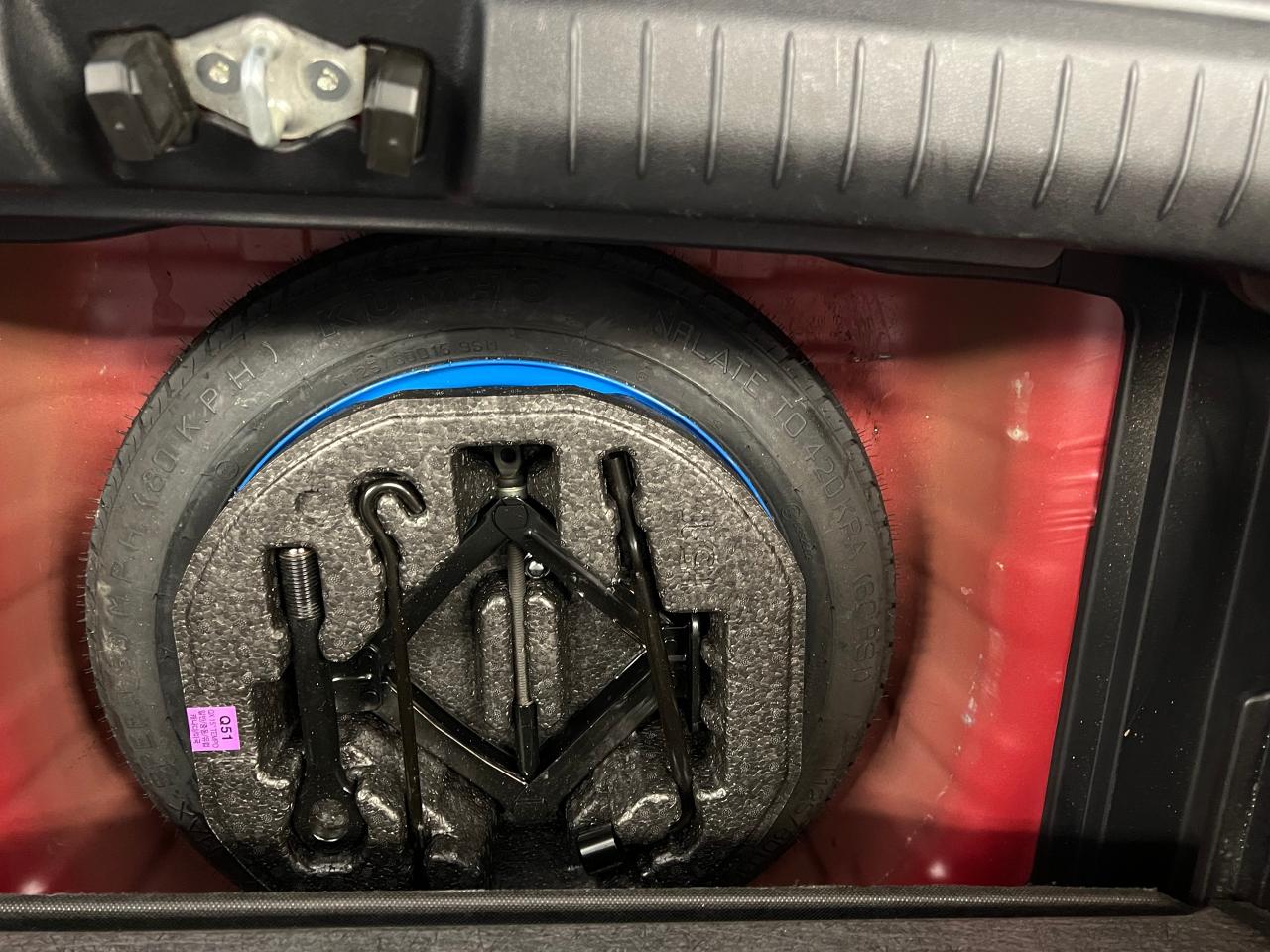 2020 Hyundai Venue Preferred+Camera+ApplePlay+HeatedSeats+CLEANCARFAX - Photo #53