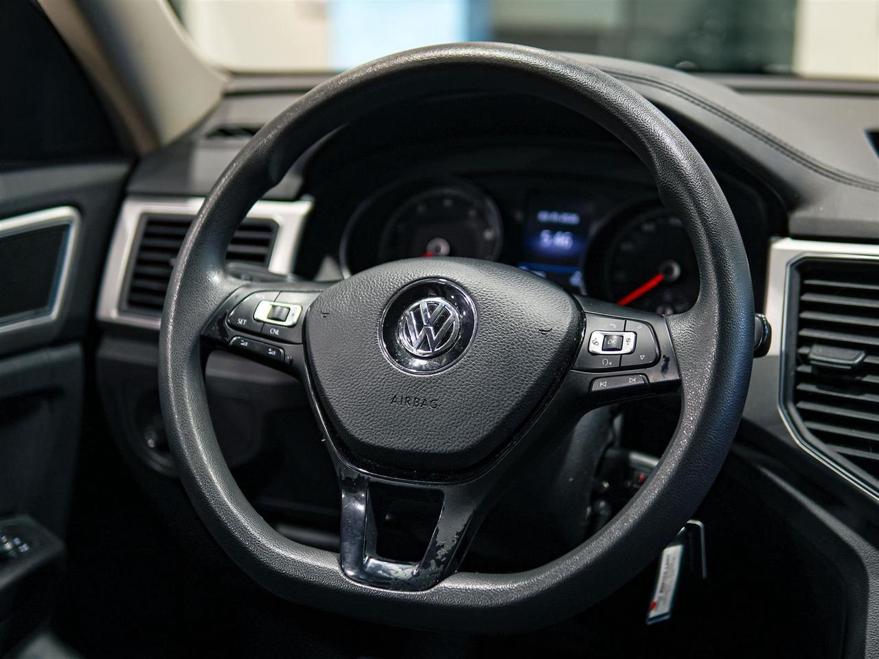 2018 Volkswagen Atlas ** SALE PENDING BY PUNEET ** Photo