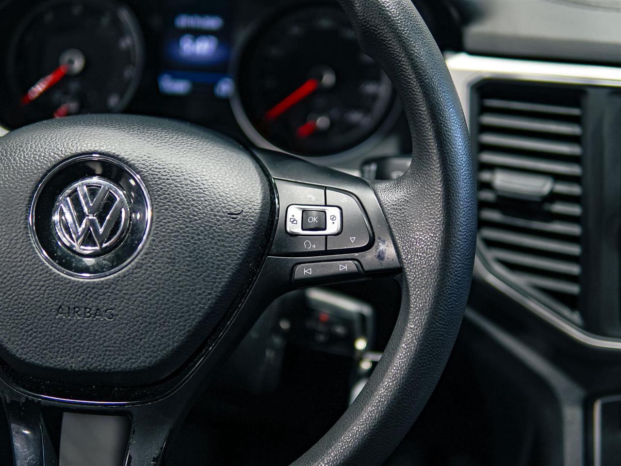 2018 Volkswagen Atlas ** SALE PENDING BY PUNEET ** Photo
