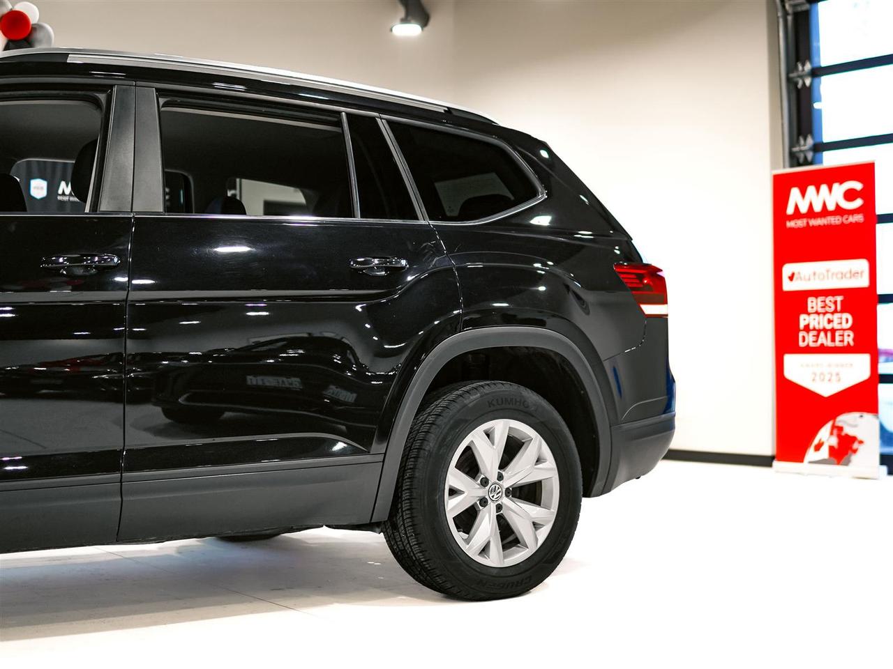 2018 Volkswagen Atlas ** SALE PENDING BY PUNEET ** Photo