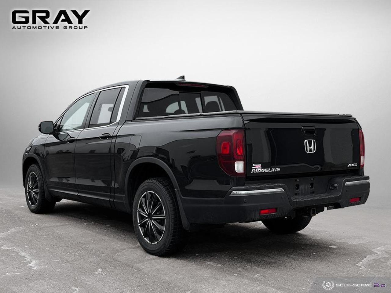2018 Honda Ridgeline EX-L AWD Photo2