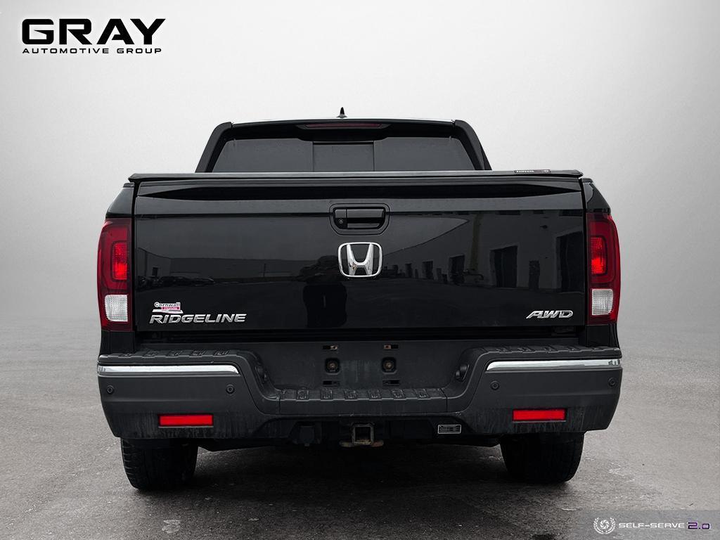 2018 Honda Ridgeline EX-L AWD - Photo #4