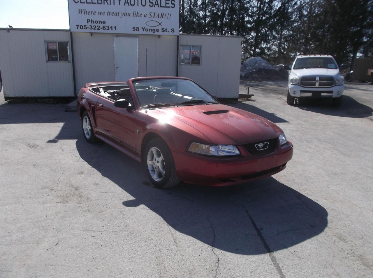 2000 Ford Mustang Convertible