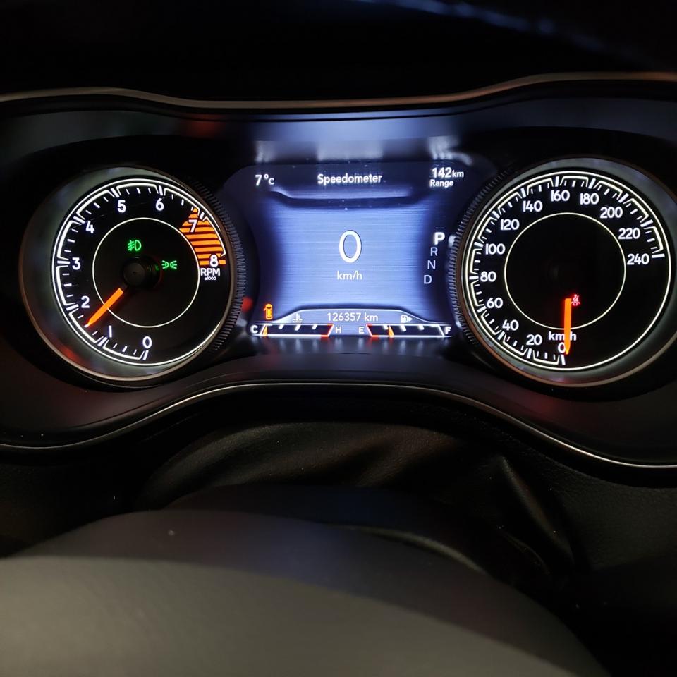 2020 Jeep Cherokee Trailhawk 4X4 - Photo #7