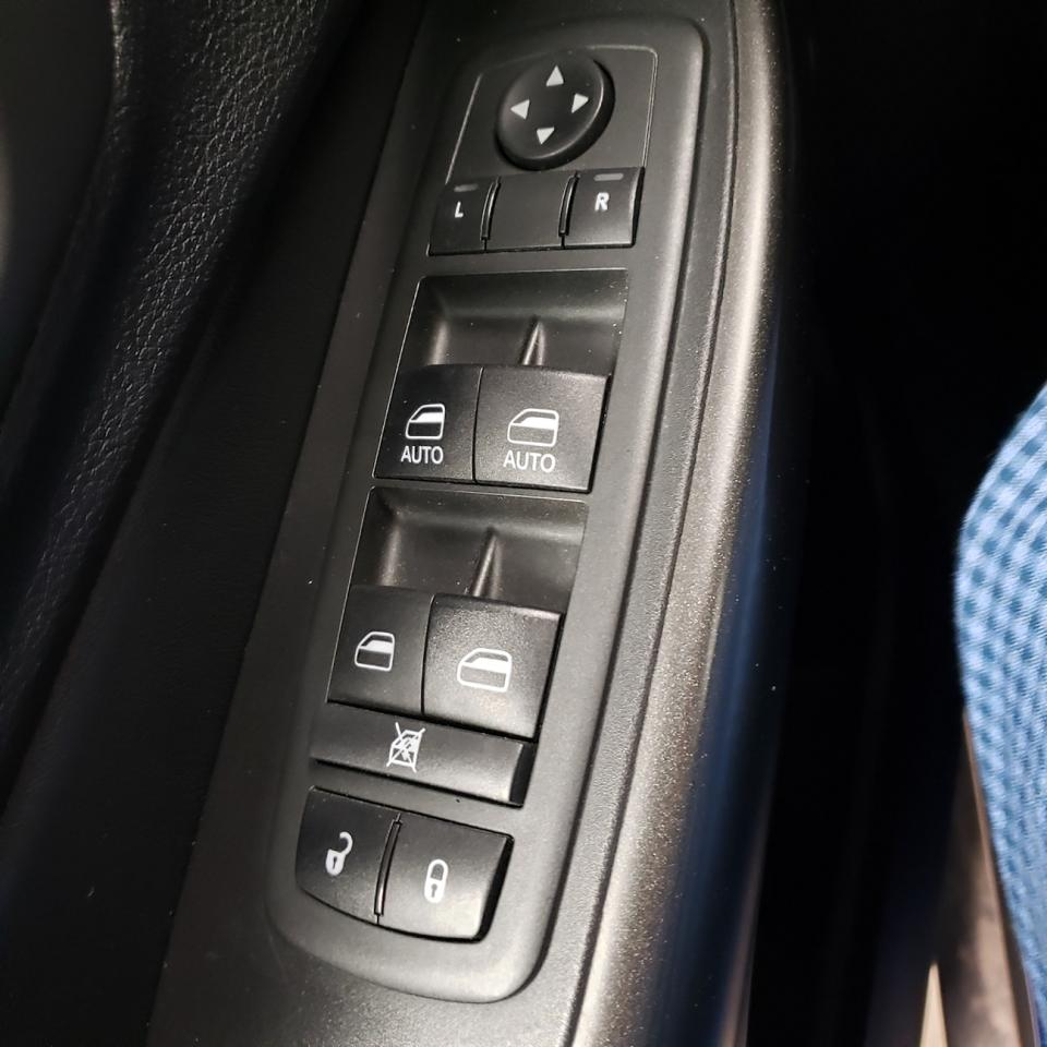 2020 Jeep Cherokee Trailhawk 4X4 - Photo #6