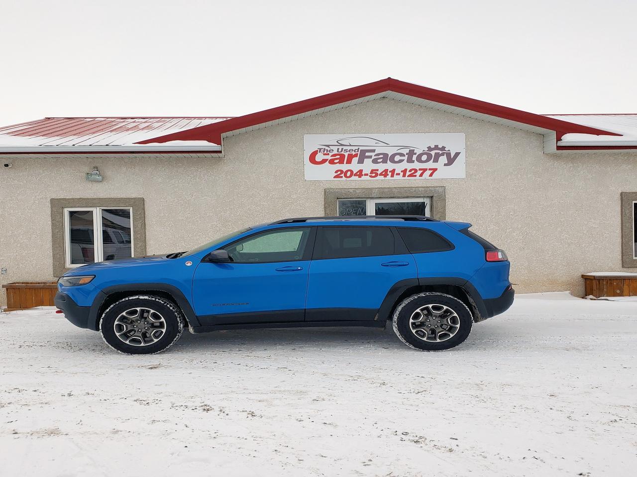 Used 2020 Jeep Cherokee Trailhawk 4X4 for sale in Oakbank, MB