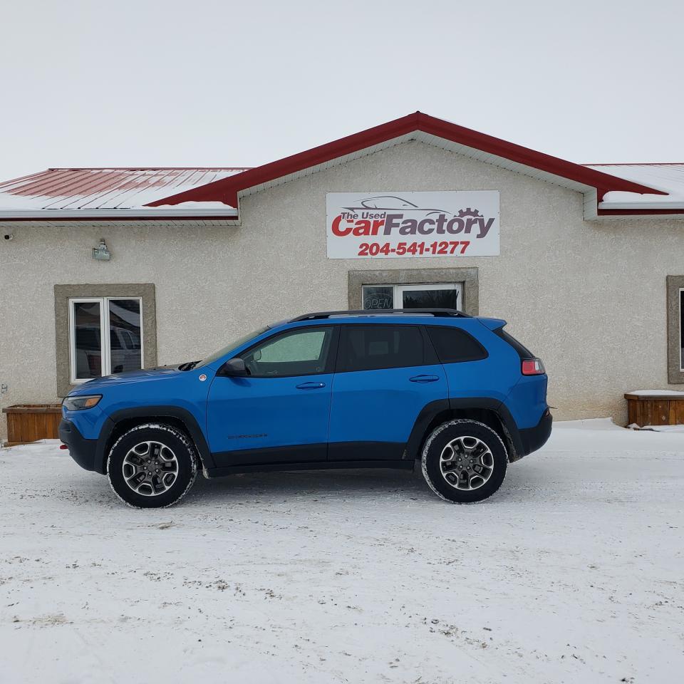Used 2020 Jeep Cherokee Trailhawk for sale in Oakbank, MB