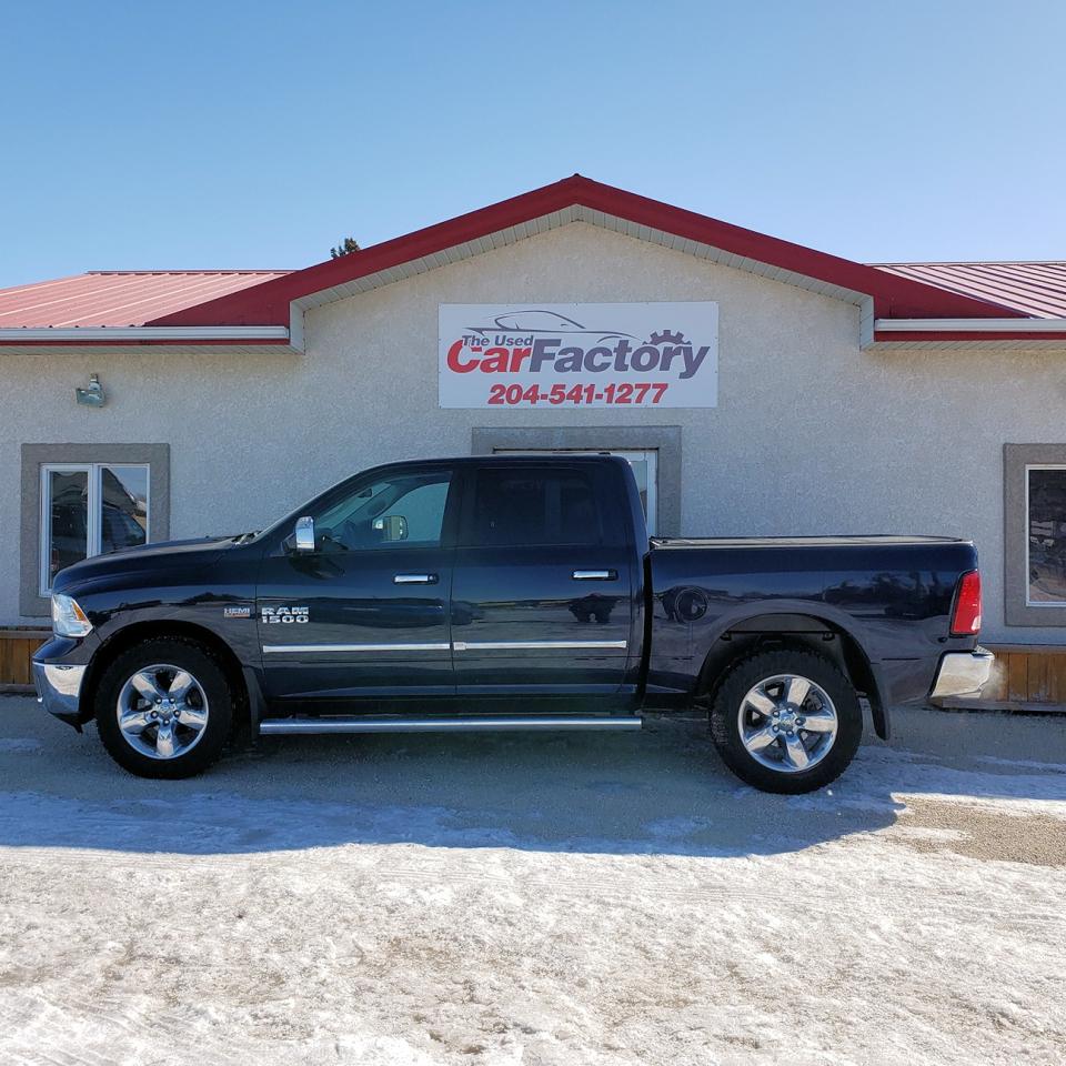 Used 2017 RAM 1500 4WD CREW CAB 140.5