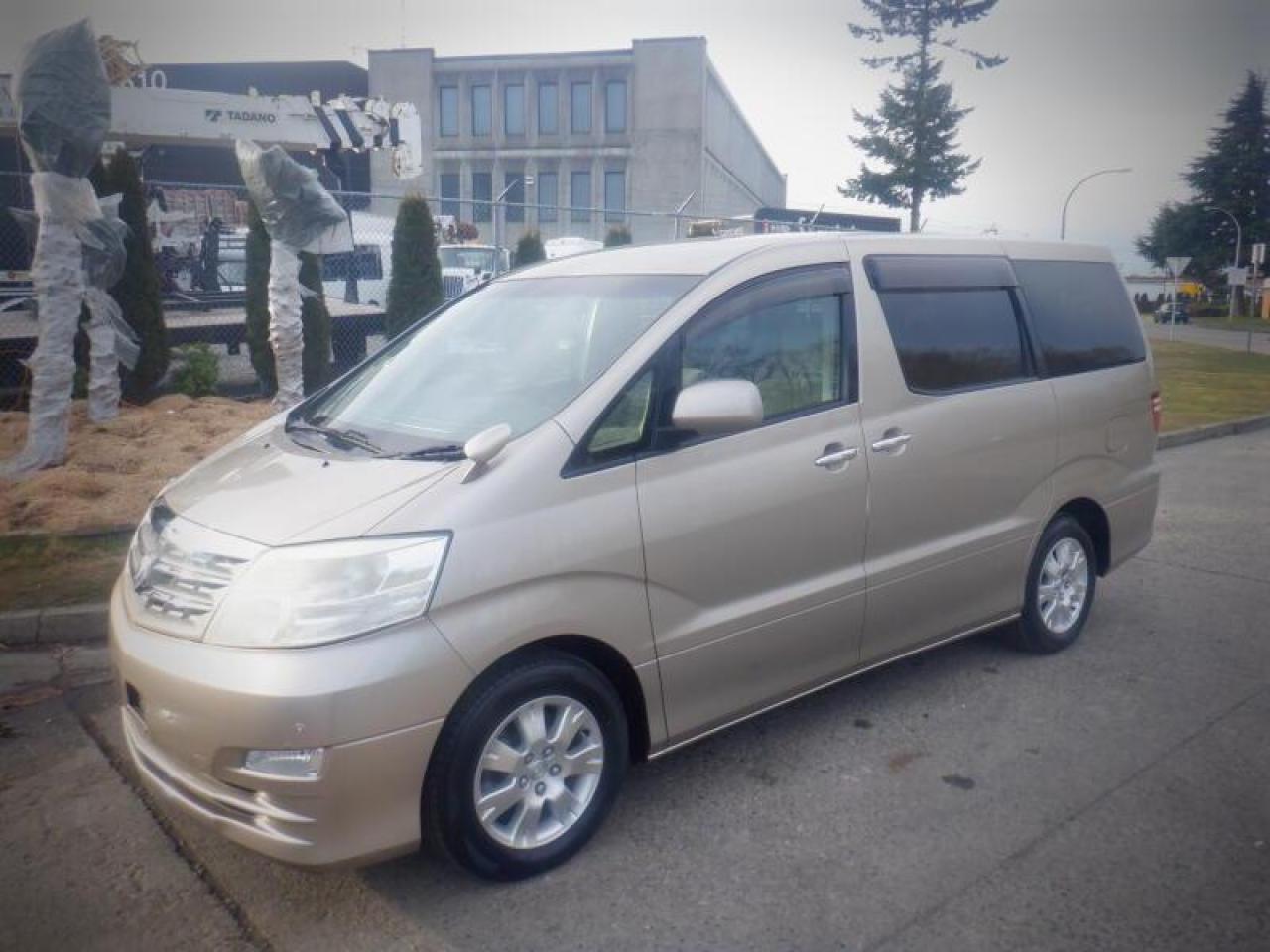 Used 2005 Toyota Alphard 7 Passenger Van Right Hand Drive for sale in Burnaby, BC