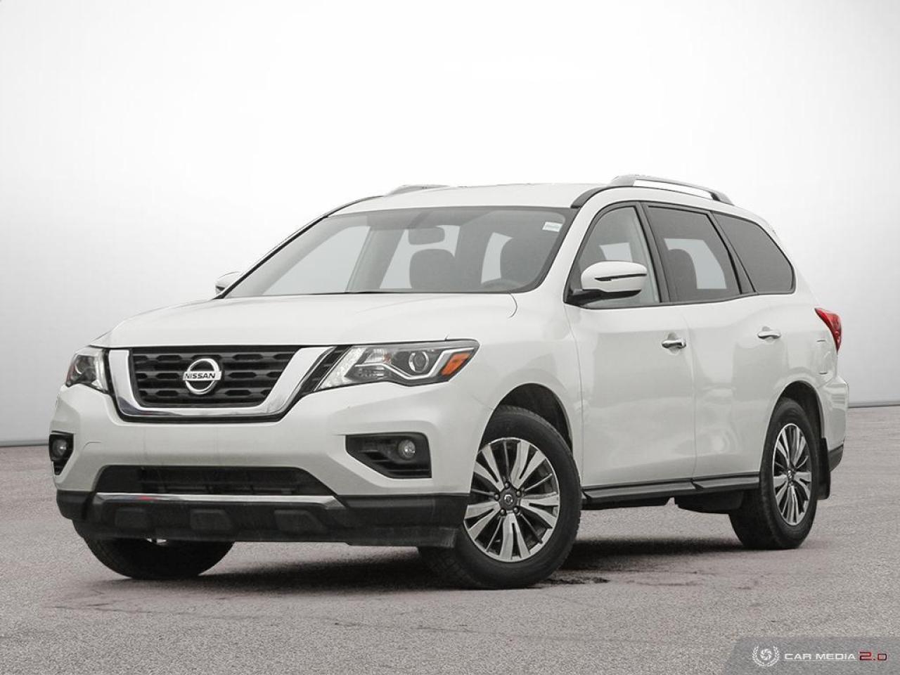 Used 2020 Nissan Pathfinder in Ottawa, Ontario. Selling for $33,999 with  only 101,174 KM. View this Used Pickup Truck and contact The Car Club.