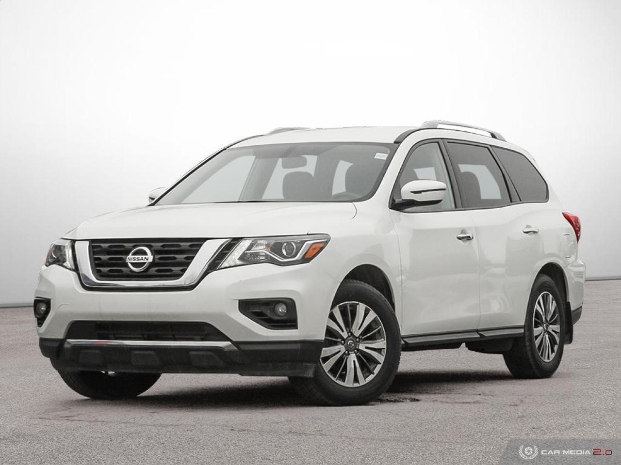 2020 Nissan Pathfinder SV Tech