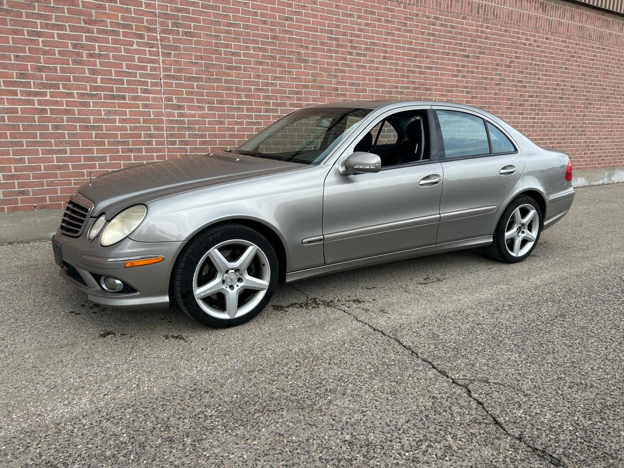 2009 Mercedes-Benz E-Class 4dr Sdn 3.5L 4MATIC - Photo #1