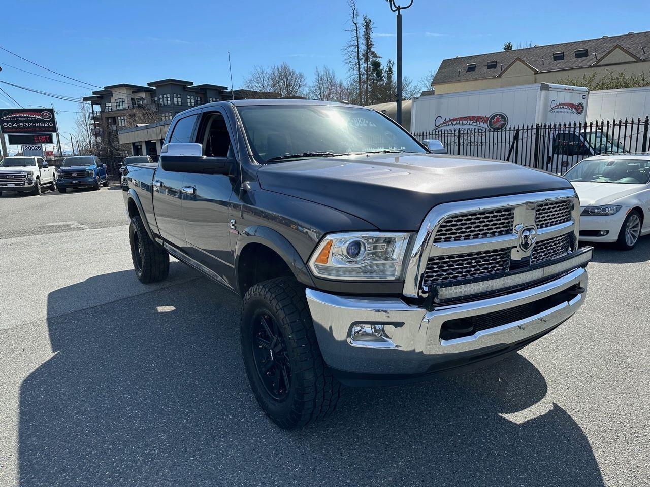 2015 RAM 3500 4WD Crew Cab 149" Laramie