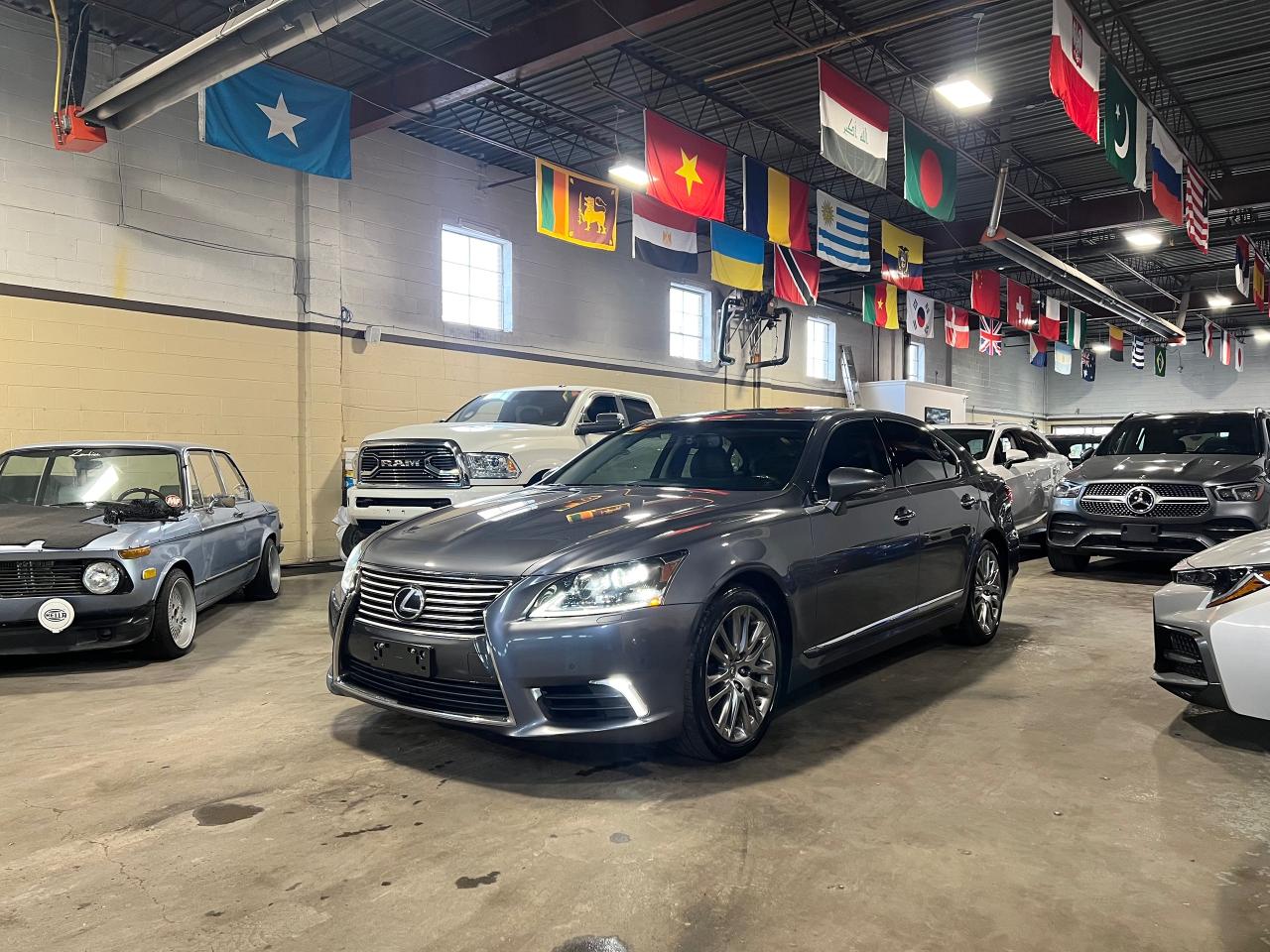 Used 2017 Lexus LS 460 4DR - AWD - SWB - NO ACCIDENT - LEATHER for sale in North York, ON