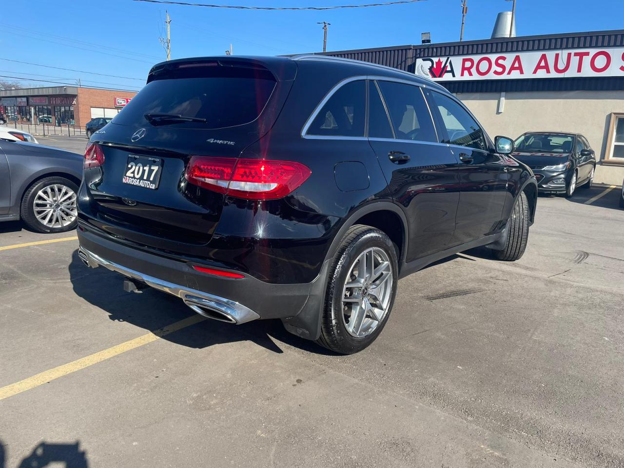 2017 Mercedes-Benz GL-Class 4MATIC GLC 300 NAVIGATION PANORAMIC BLIND SPOT - Photo #8